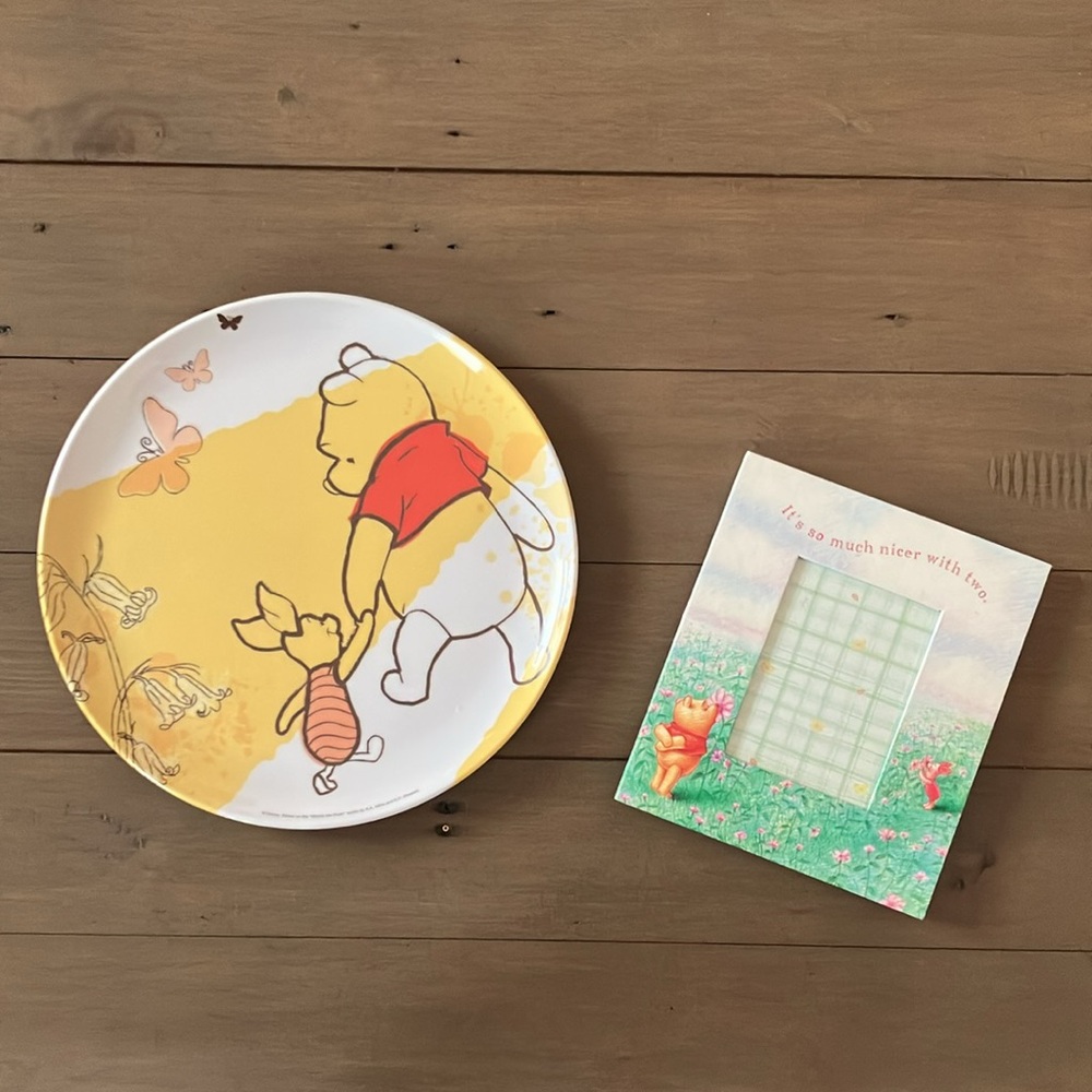 Winnie the Pooh and Piglet Set with Picture Frame and Plate